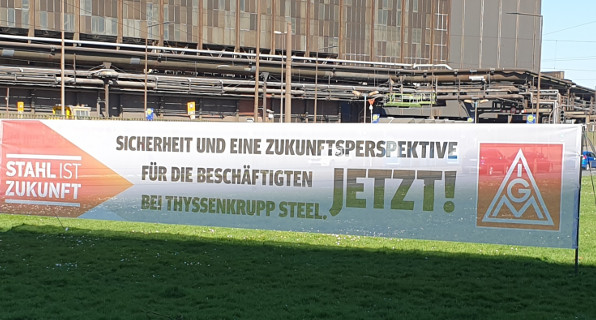 Banner Werbung an Baustellen, Gerüsten oder Zäunen - 01