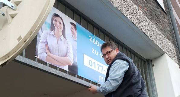 Banner Werbung an Baustellen, Gerüsten oder Zäunen - 02